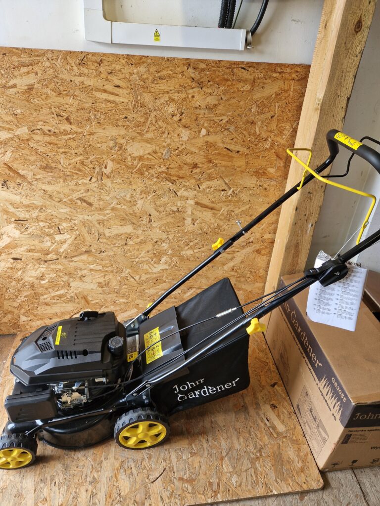 Kosiarka spalinowa 40cm z napędem Johyn gardener geko nowa