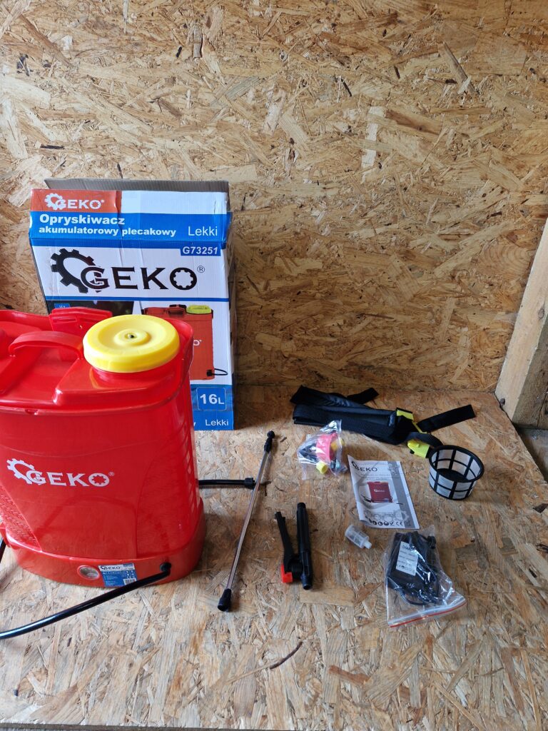 Opryskiwacz akumulatorowy plecakowy 16L Lekki