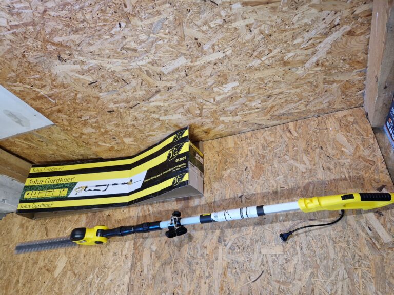 Nożyce elektryczne do żywopłotu na wysięgniku 51cm G83009