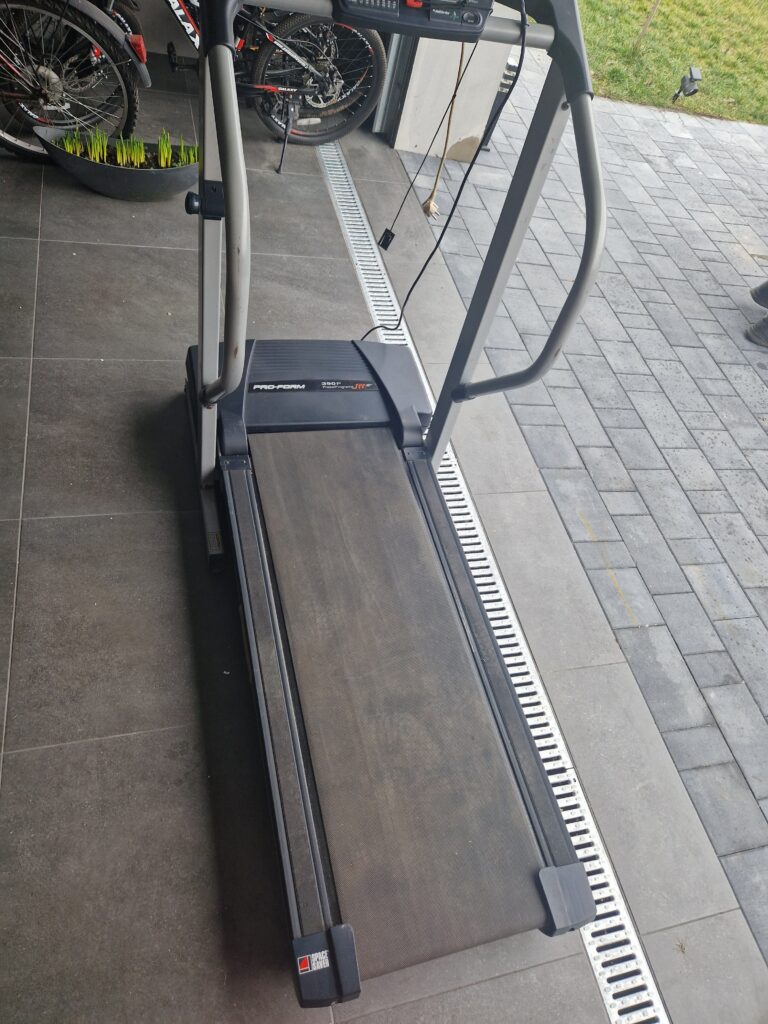 Elektryczna bieżnia FIRMY PRO-FORM 390 P 130kg