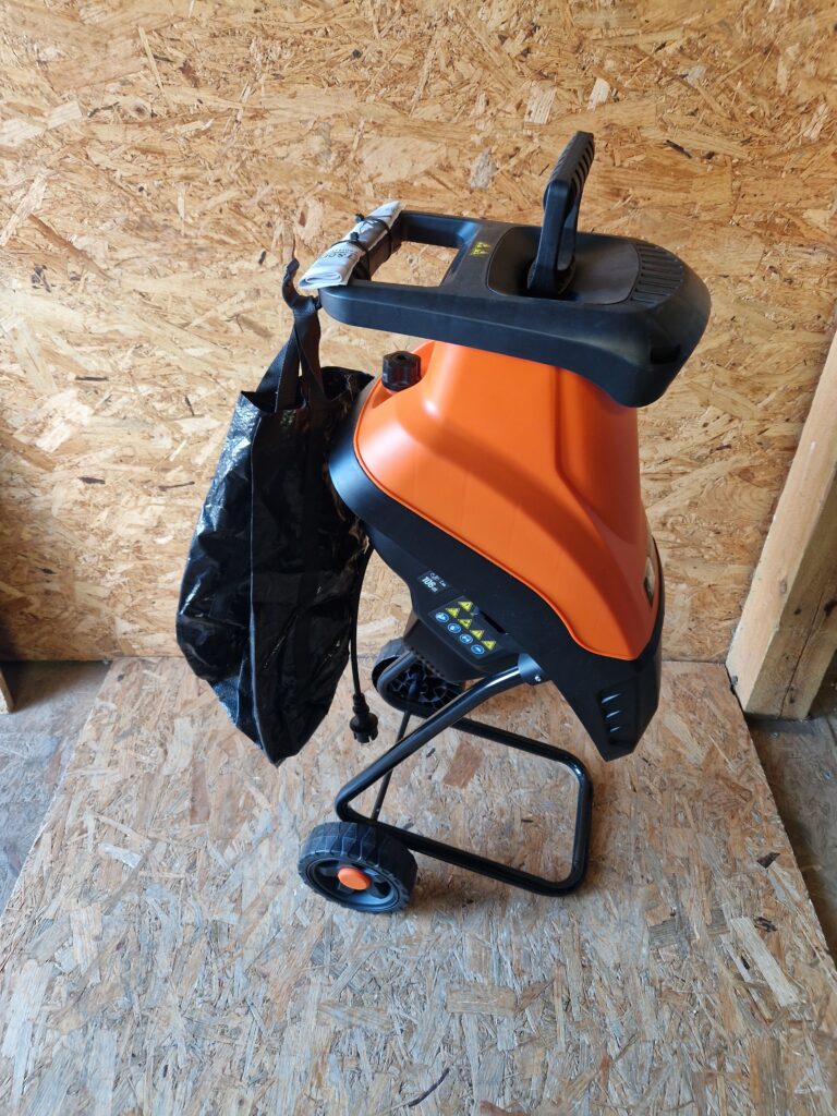 ROZDRABNIACZ ELEKTRYCZNY 3000W 45MM KD5211