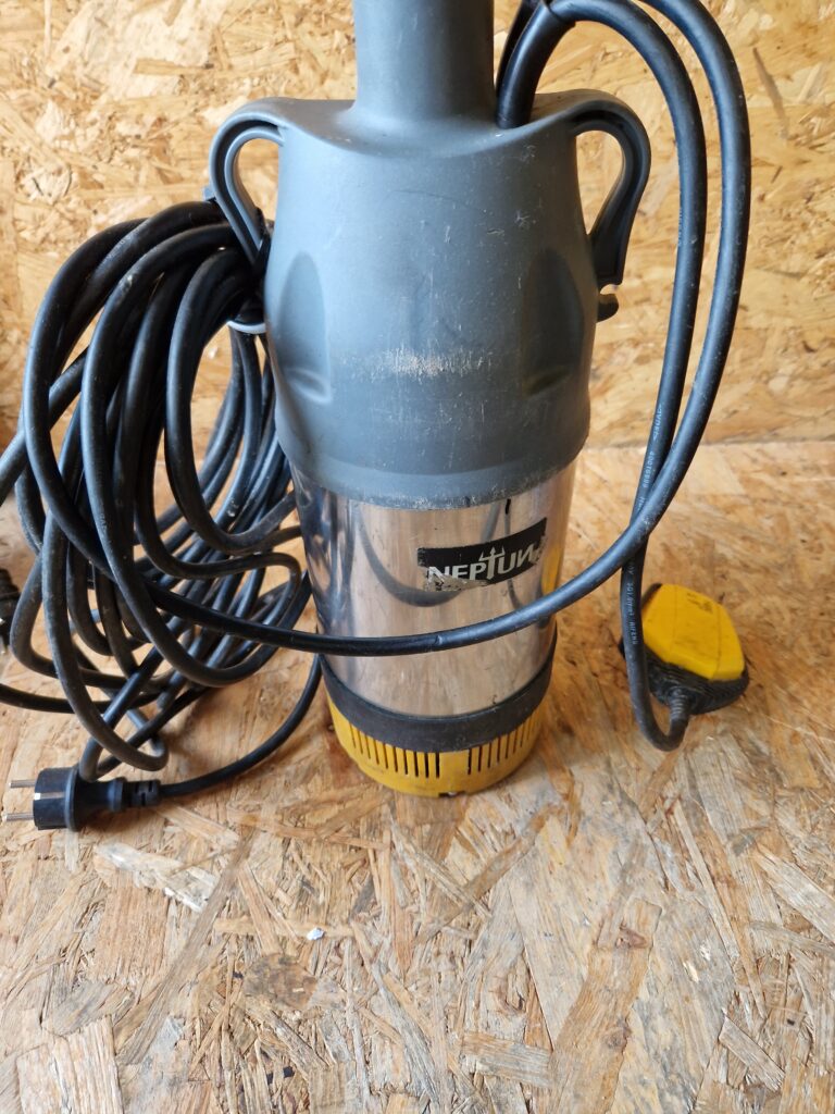 ZATAPIALNA POMPA CIŚNIENIOWA Einhell / NEPTUN NTP-E 80 / 1