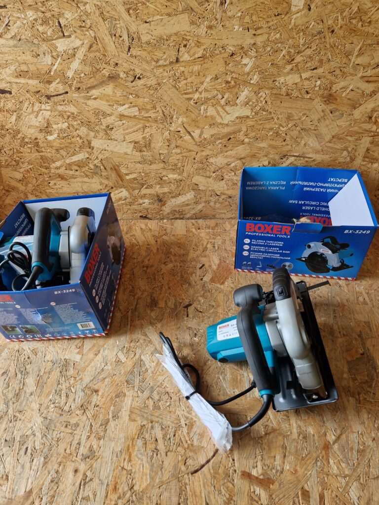 PILARKA TARCZOWA + LASER BOXER BX-3249 PIŁA 2200W