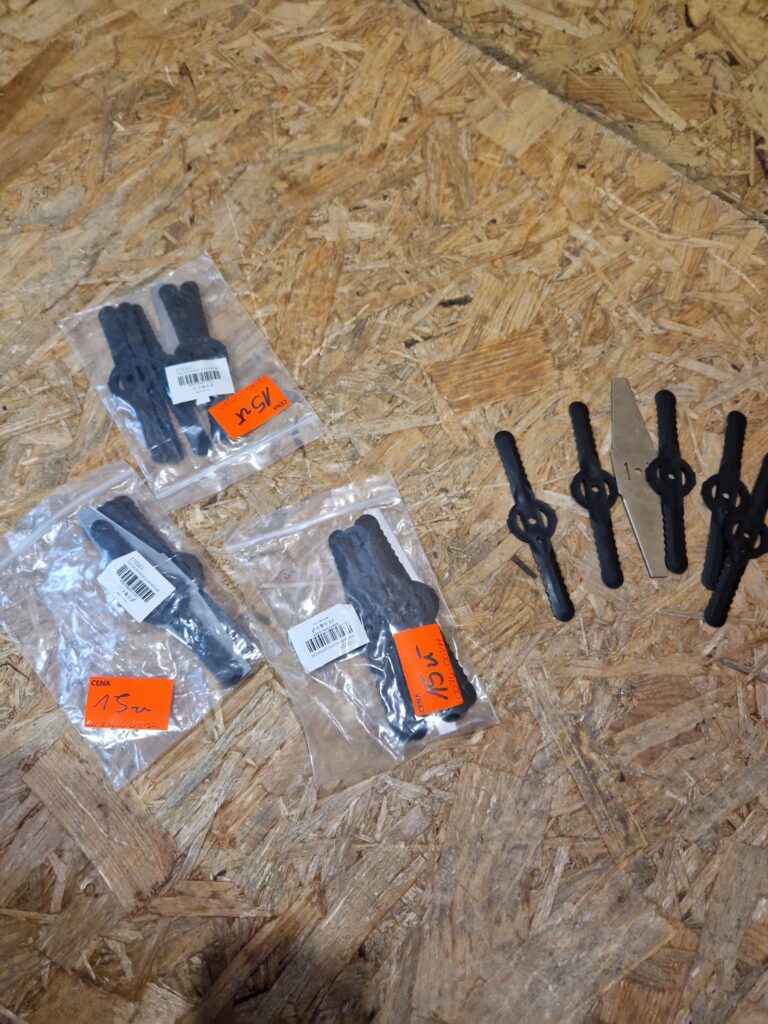 Zestaw ostrzy do podkaszarki akumulatorowej do trawy BOXER