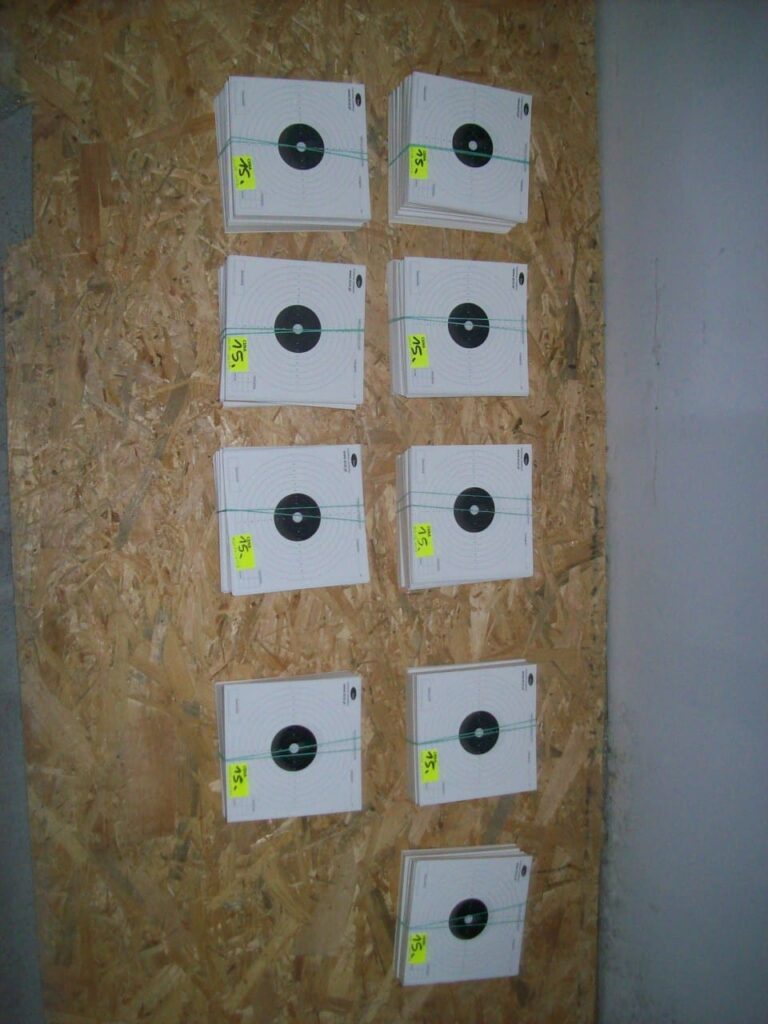 Tarcze strzeleckie sportowe 14×14 cm – 100 sztuk