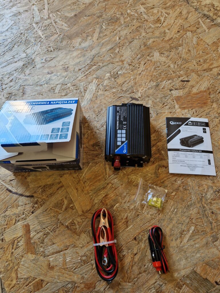 Przetwornica Napięcia 24V na 230V 250W/500W GEKO G17001