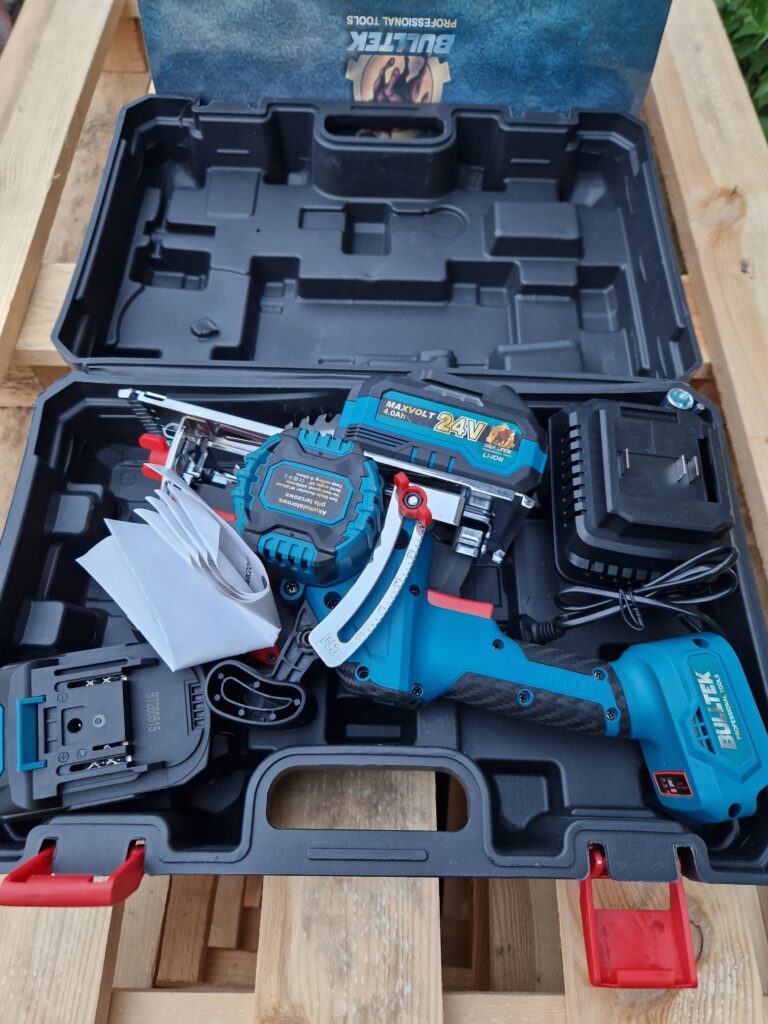 Pilarka Tarczowa BULLTEK 24V MAX 2x Akumulator 4.0Ah + Ładowarka + Walizka