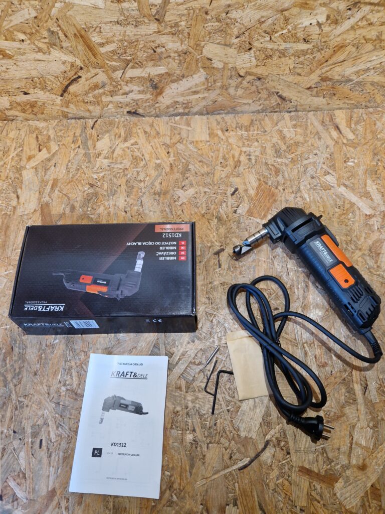 Elektryczne nożyce skokowe do blachy Kraft&Dele KD1512, 1600 W
